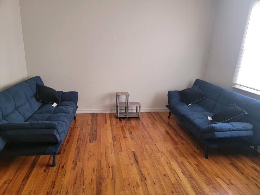 Private Near Ferry And Park