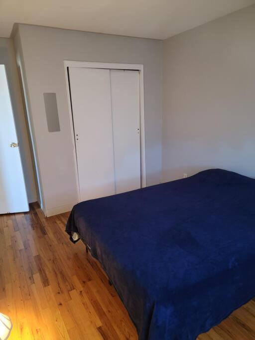 Private Near Ferry And Park