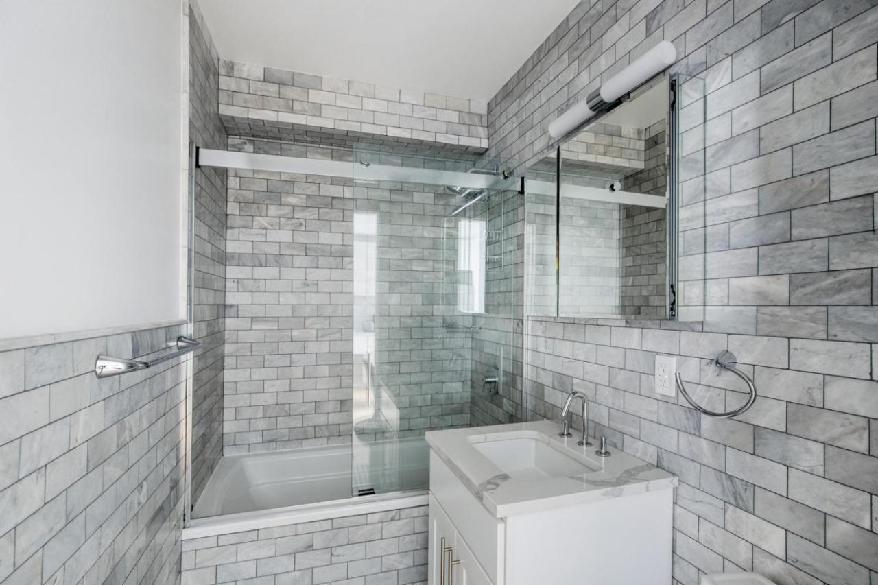Midtown East 2br W Gym Wd Nr Grand Central Nyc-1145 *