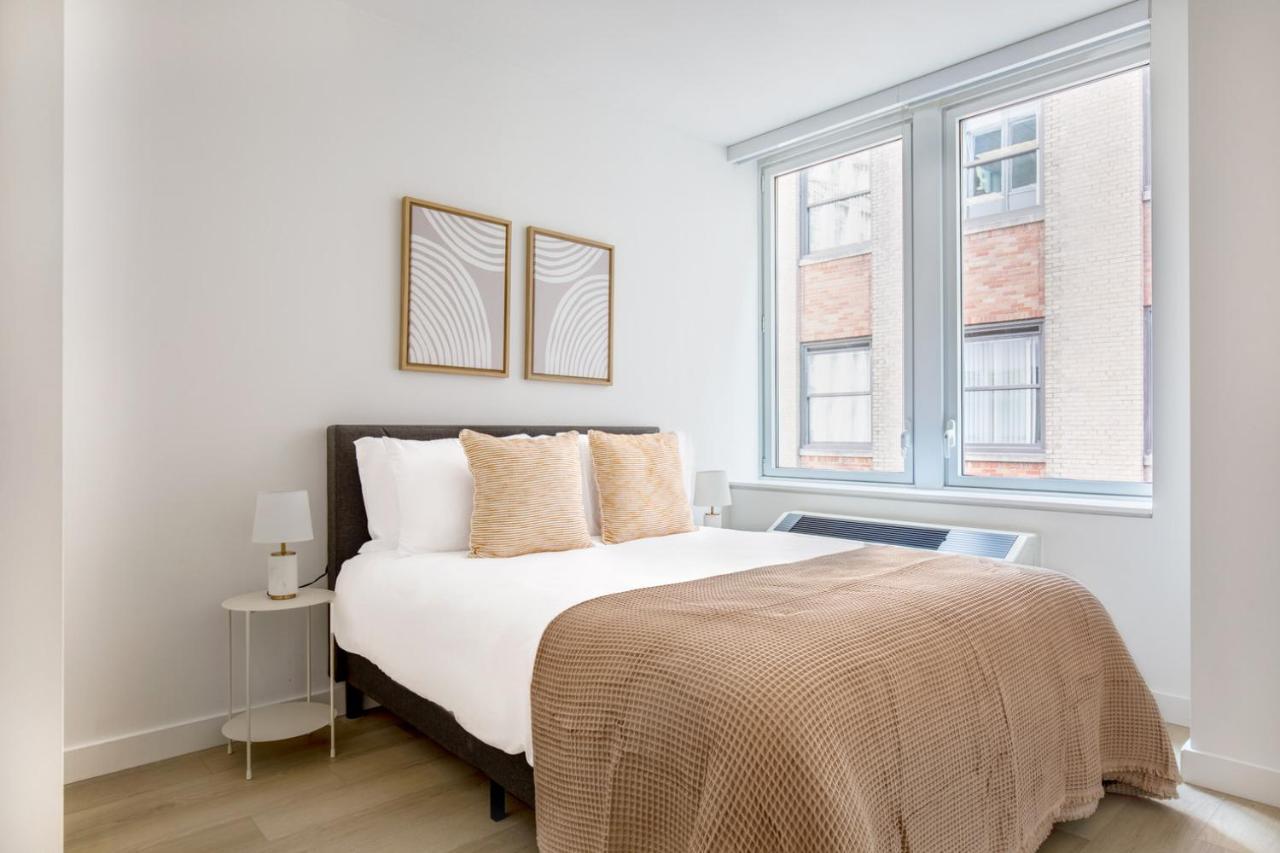 Apartment Fidi 1br W Gym Doorman Wd Nr St Nyc-983 New York