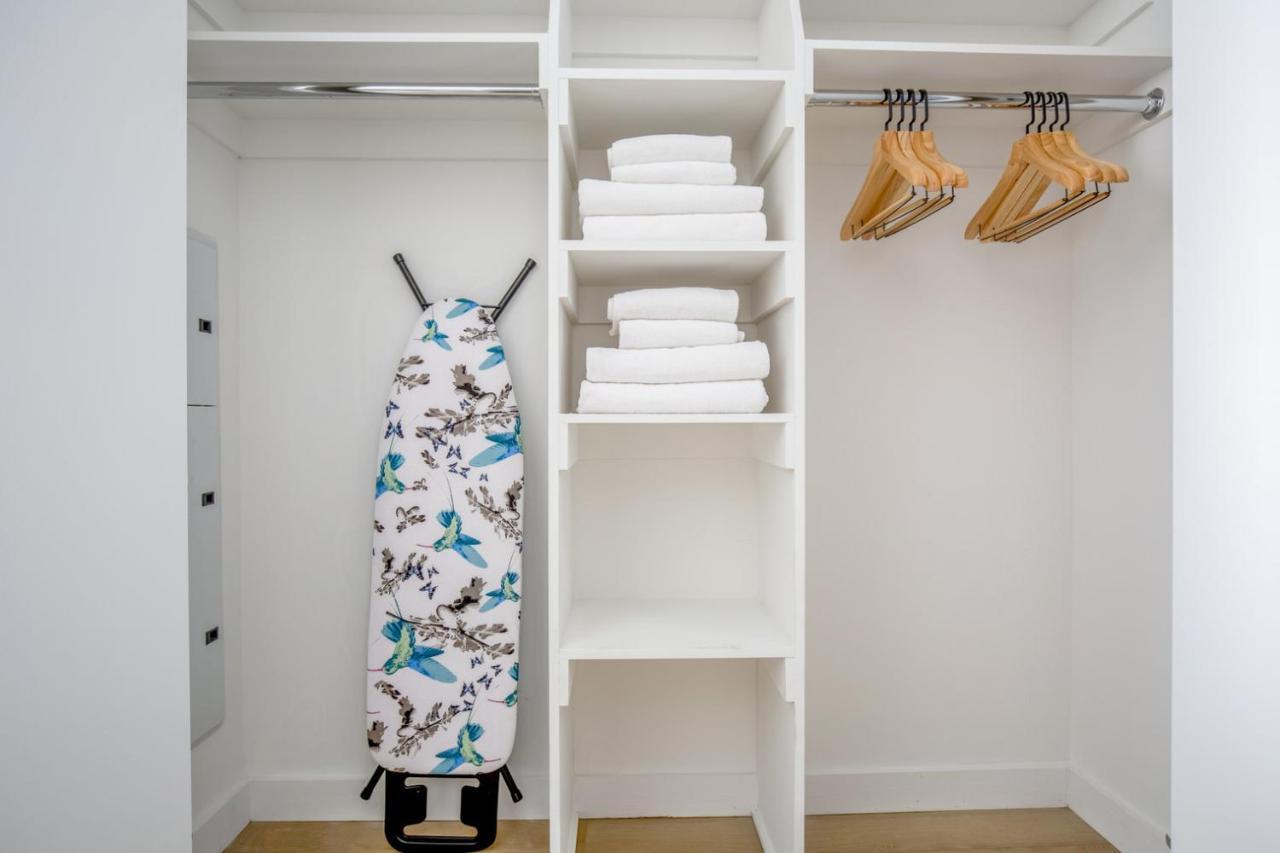 Fidi 1br W Gym Doorman Wd Nr St Nyc-983 Apartment