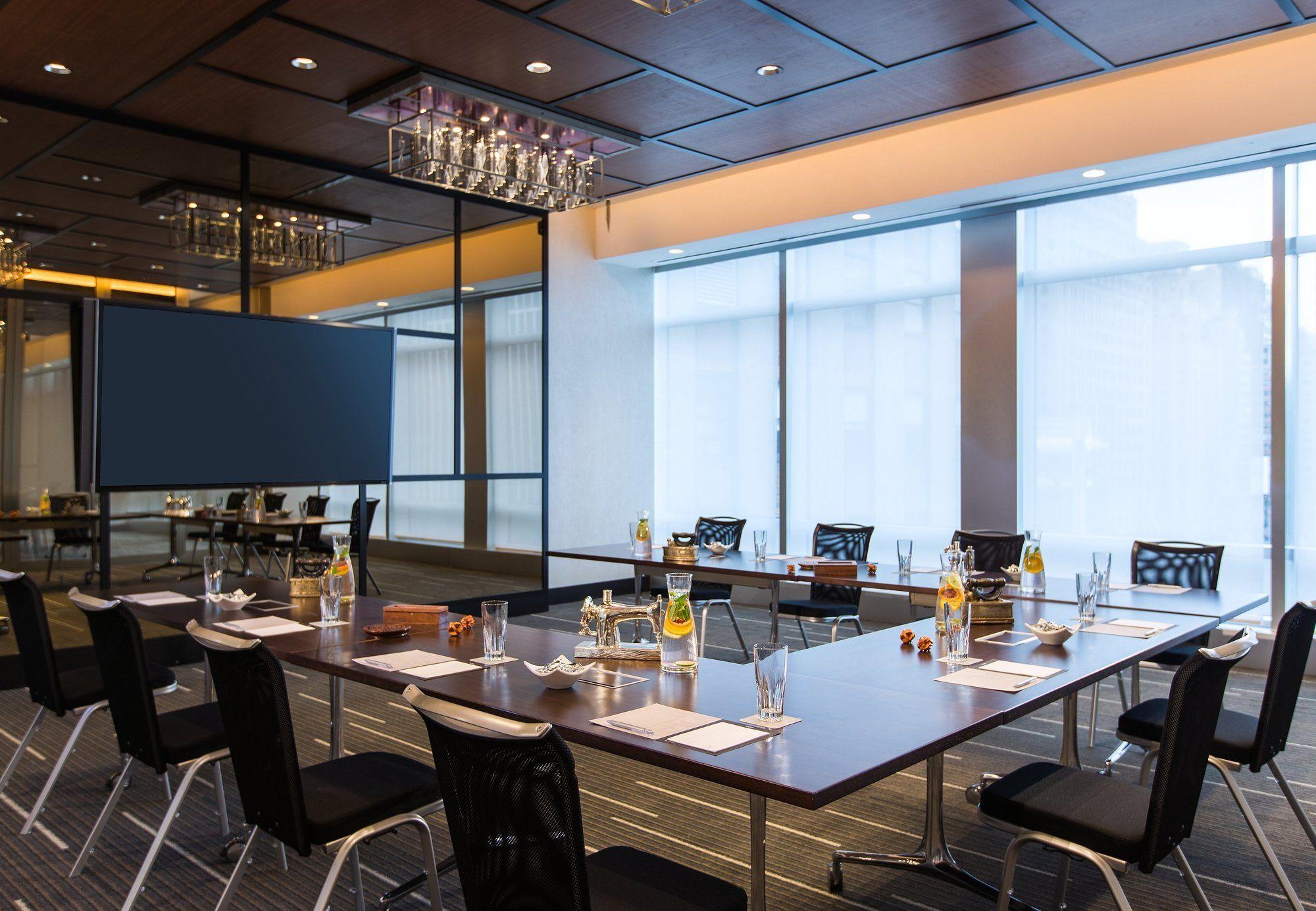 Hotel Renaissance Midtown New York