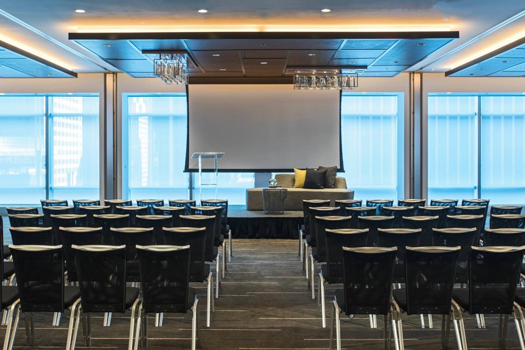 Renaissance Midtown Hotel New York