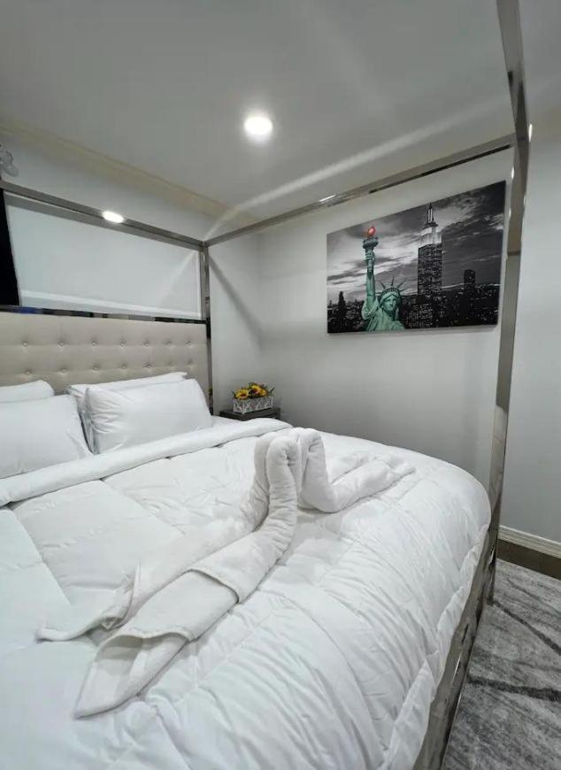 Spacious Comfort Apartment *