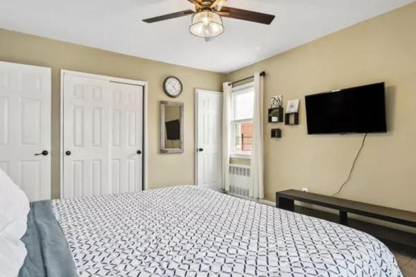 Rockaway 3 Bedroom By The Sea. Holiday home *