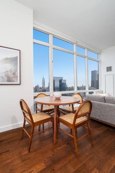 Lux Apt Bytime Sq & Hundson Yard New York
