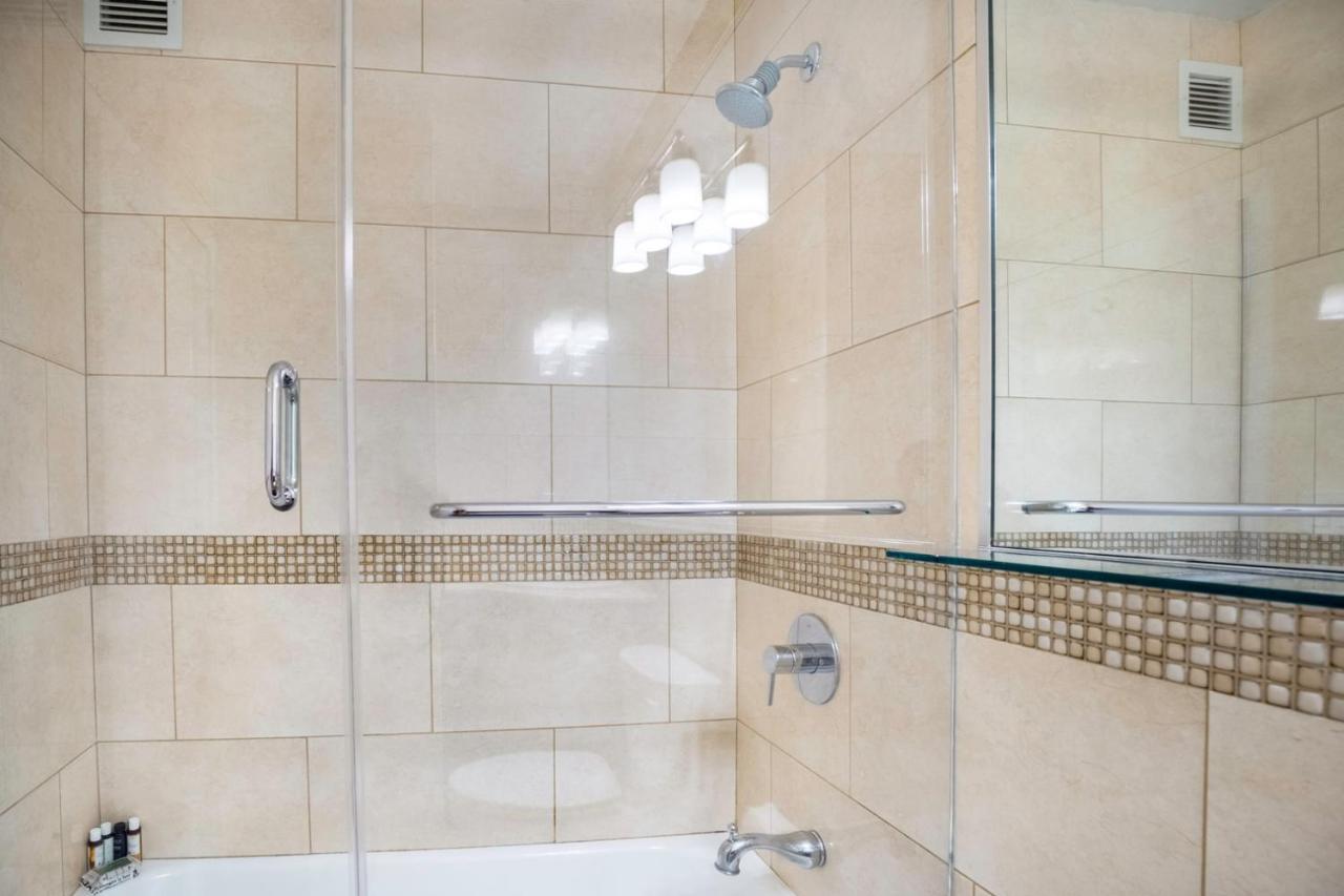 Midtown 1br W Doorman Nr Penn Station Nyc-144 Apartment