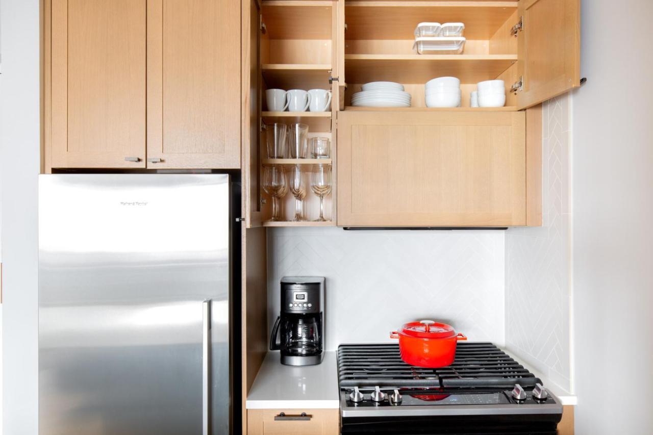 Hells Kitchen 1br W Pool Gym Dm Nr Subway Nyc-482 Apartment New York