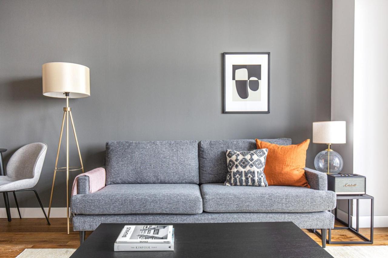 Hells Kitchen 1br W Pool Gym Dm Nr Subway Nyc-482 * New York