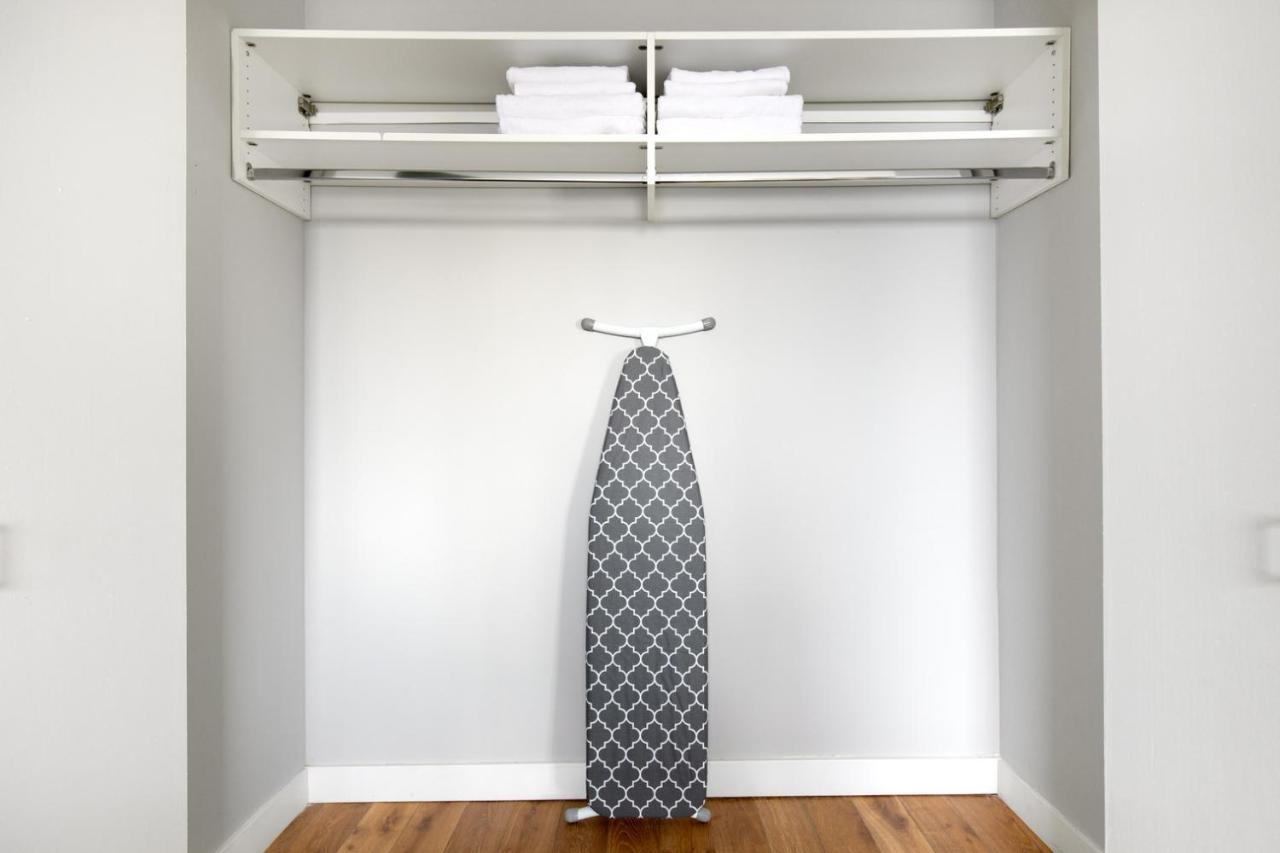 Hells Kitchen 1br W Pool Gym Dm Nr Subway Nyc-482 * New York