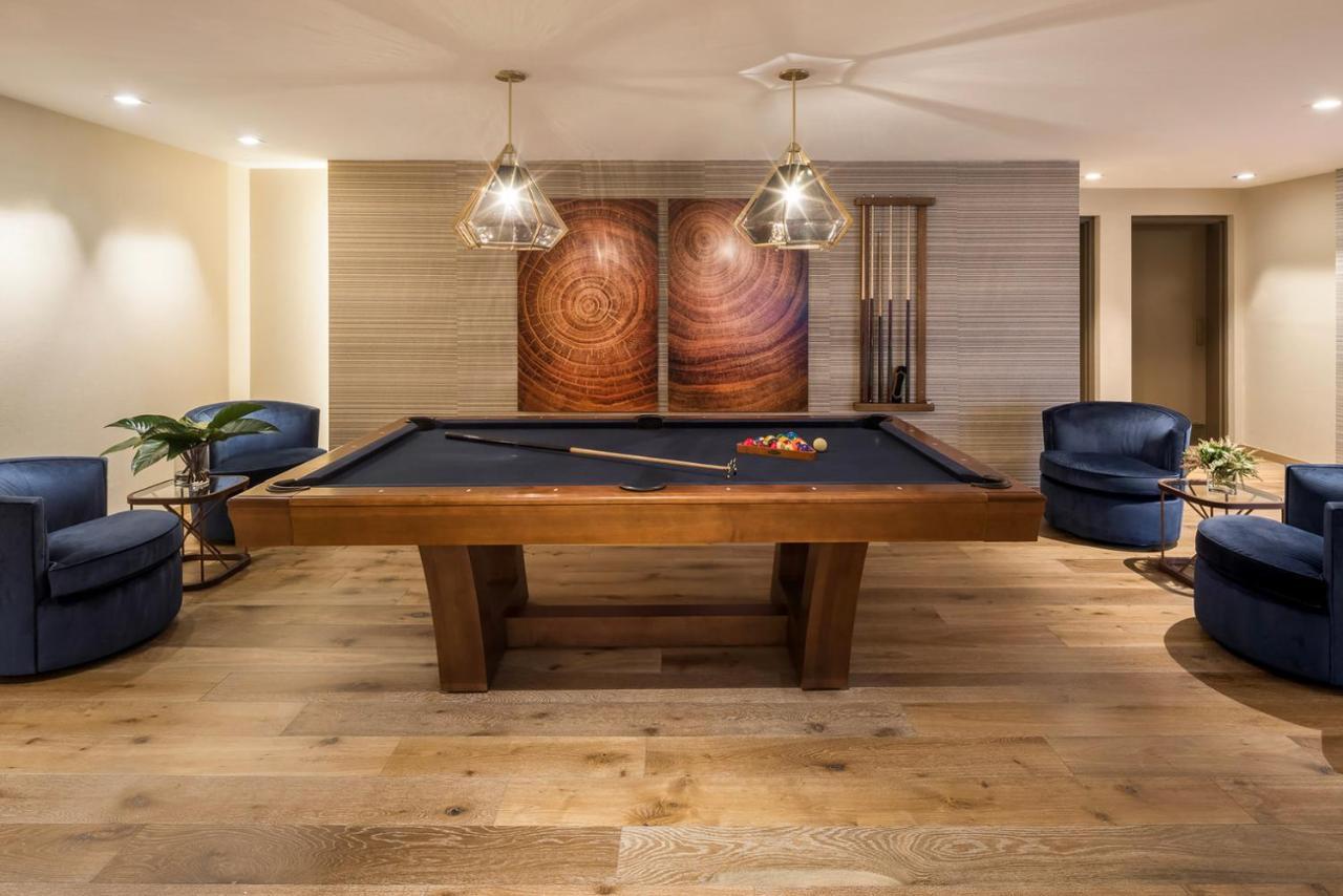 Hells Kitchen 1br W Pool Gym Dm Nr Subway Nyc-482