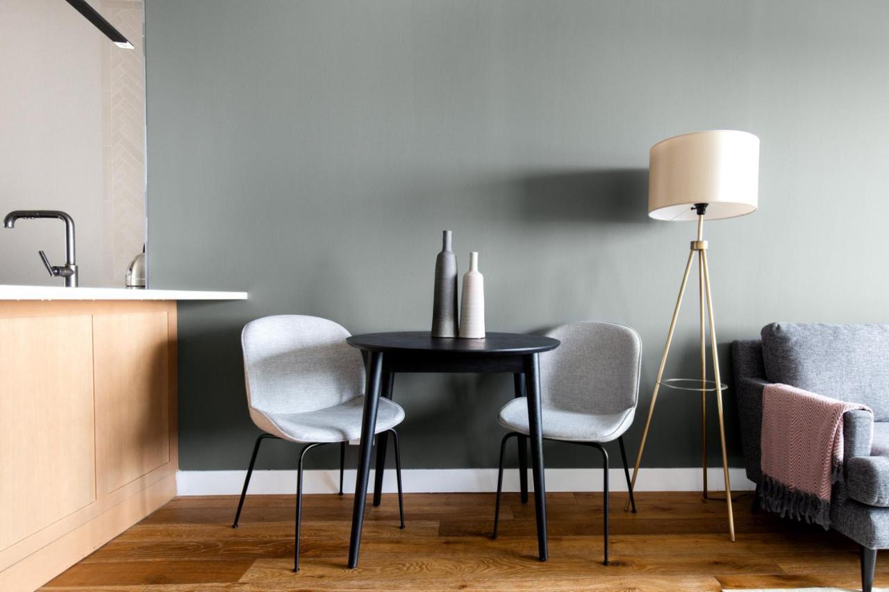 Hells Kitchen 1br W Pool Gym Dm Nr Subway Nyc-482 Apartment New York