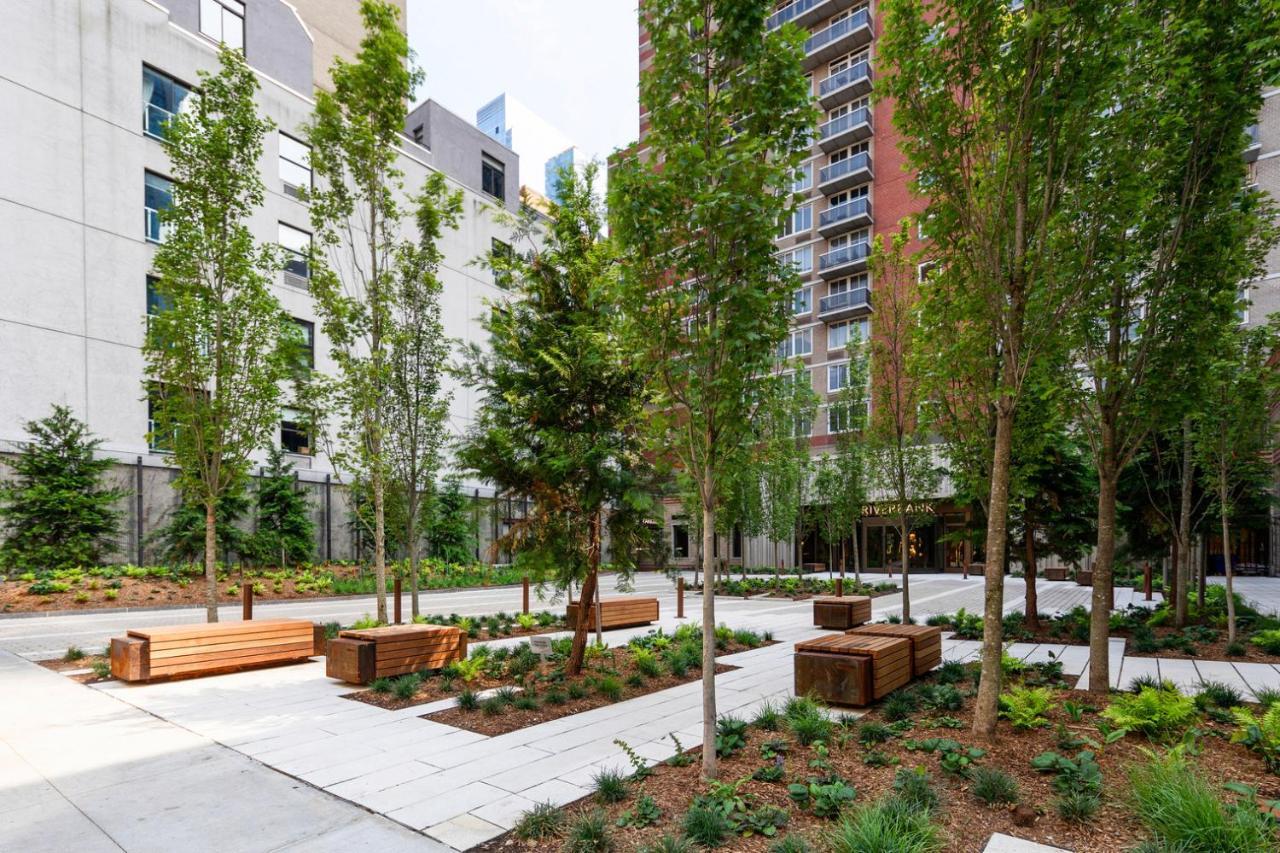 Apartment Hells Kitchen 1br W Pool Gym Dm Nr Subway Nyc-482 New York