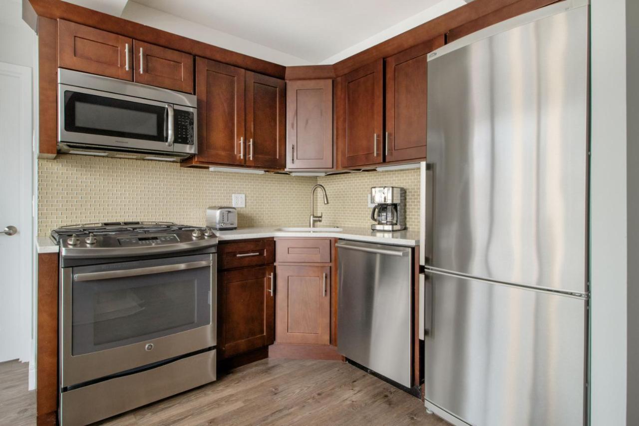 Ues 1br W Gym Nr Art Museums Nyc-1180 New York