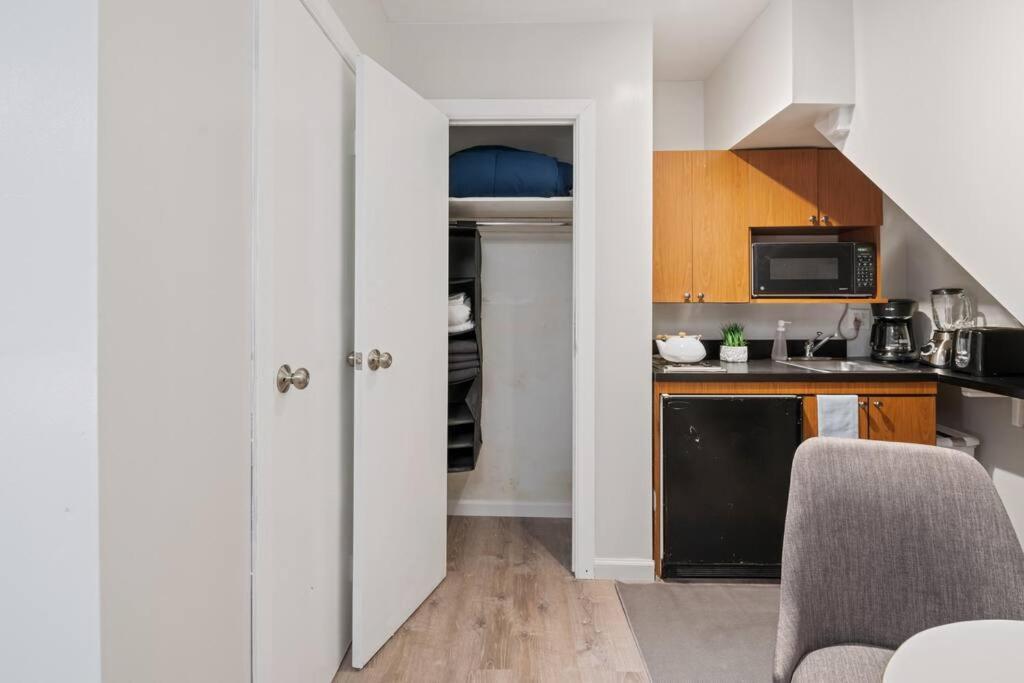 Apartment Central 2br - Walking Distance To Times Square New York