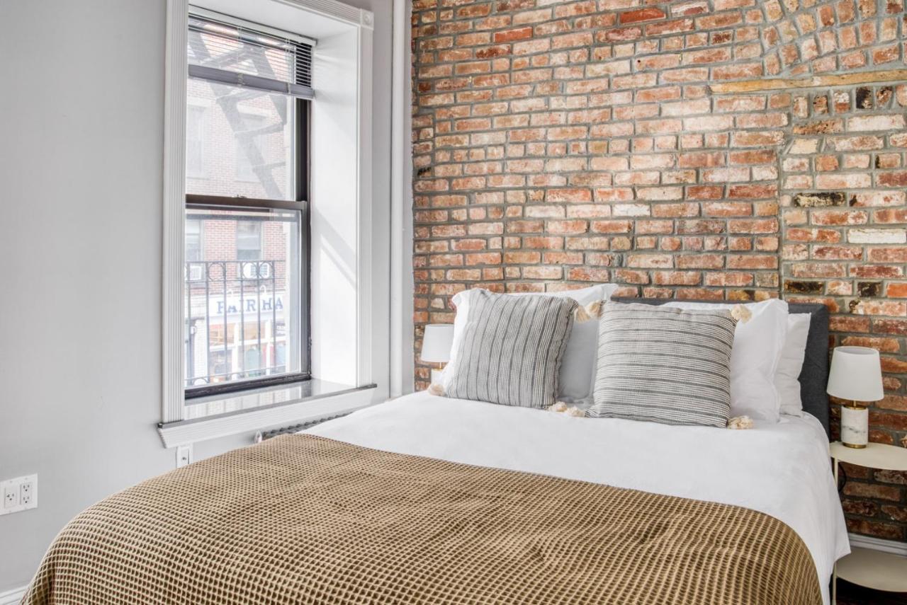 Soho 2br W Balcony Wd Nr Wf Nyc-905 Apartment *