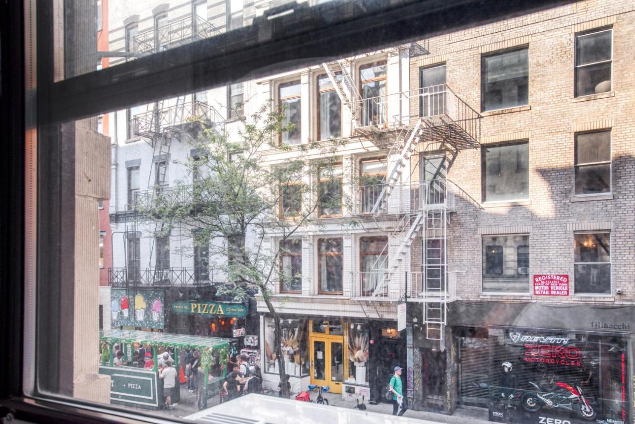 Soho 2br W Balcony Wd Nr Wf Nyc-905 Apartment New York