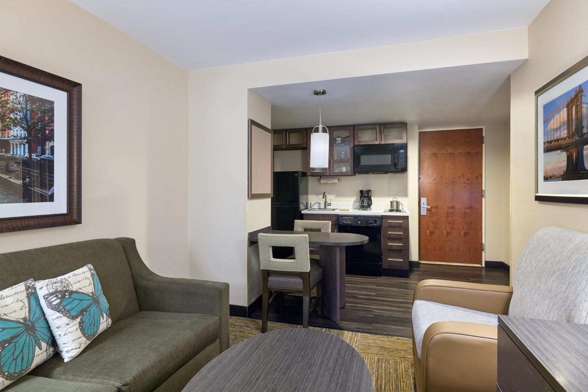 Candlewood Nyc -times Square By Ihg 3*