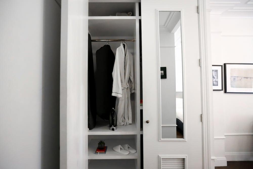 Belleclaire Park Hotel 4*