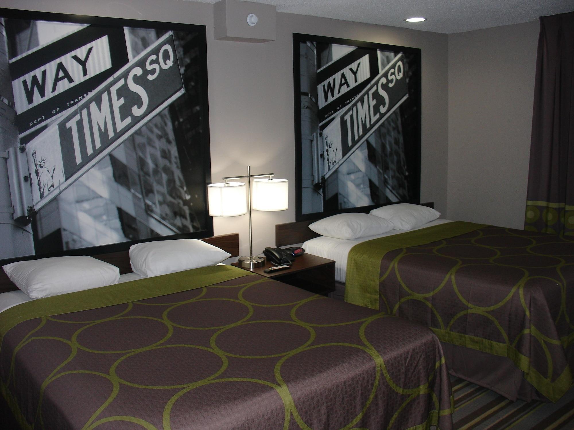 Super 8 By Wyndham Jamaica North Conduit 2*