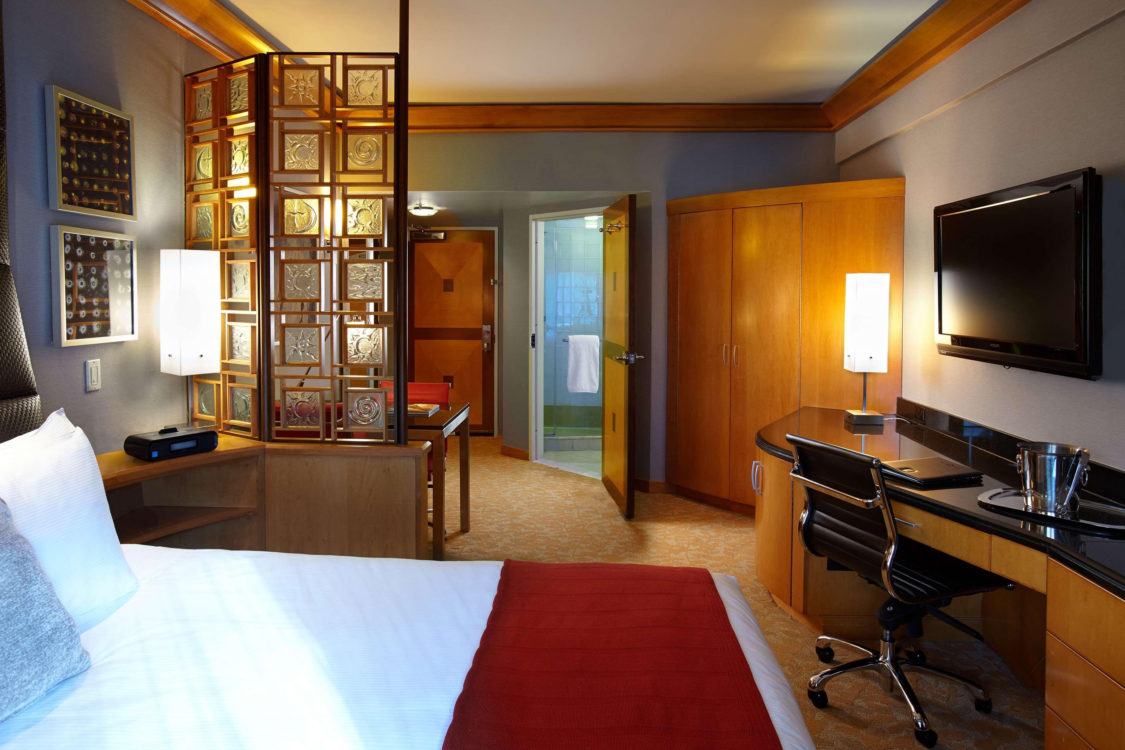 Hilton Midtown Hotel New York