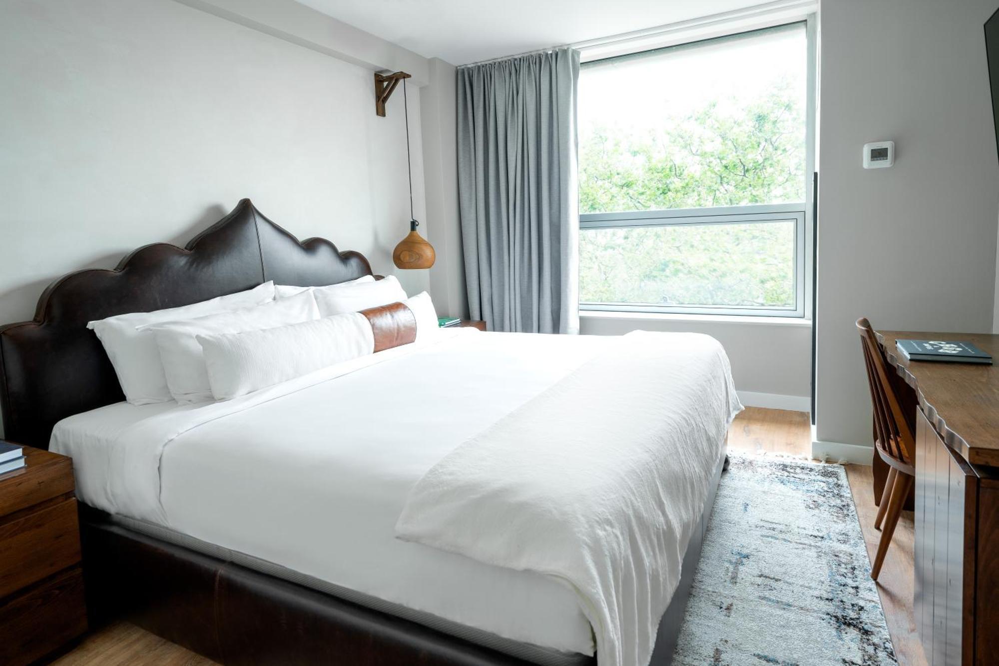 Coda Williamsburg Hotel