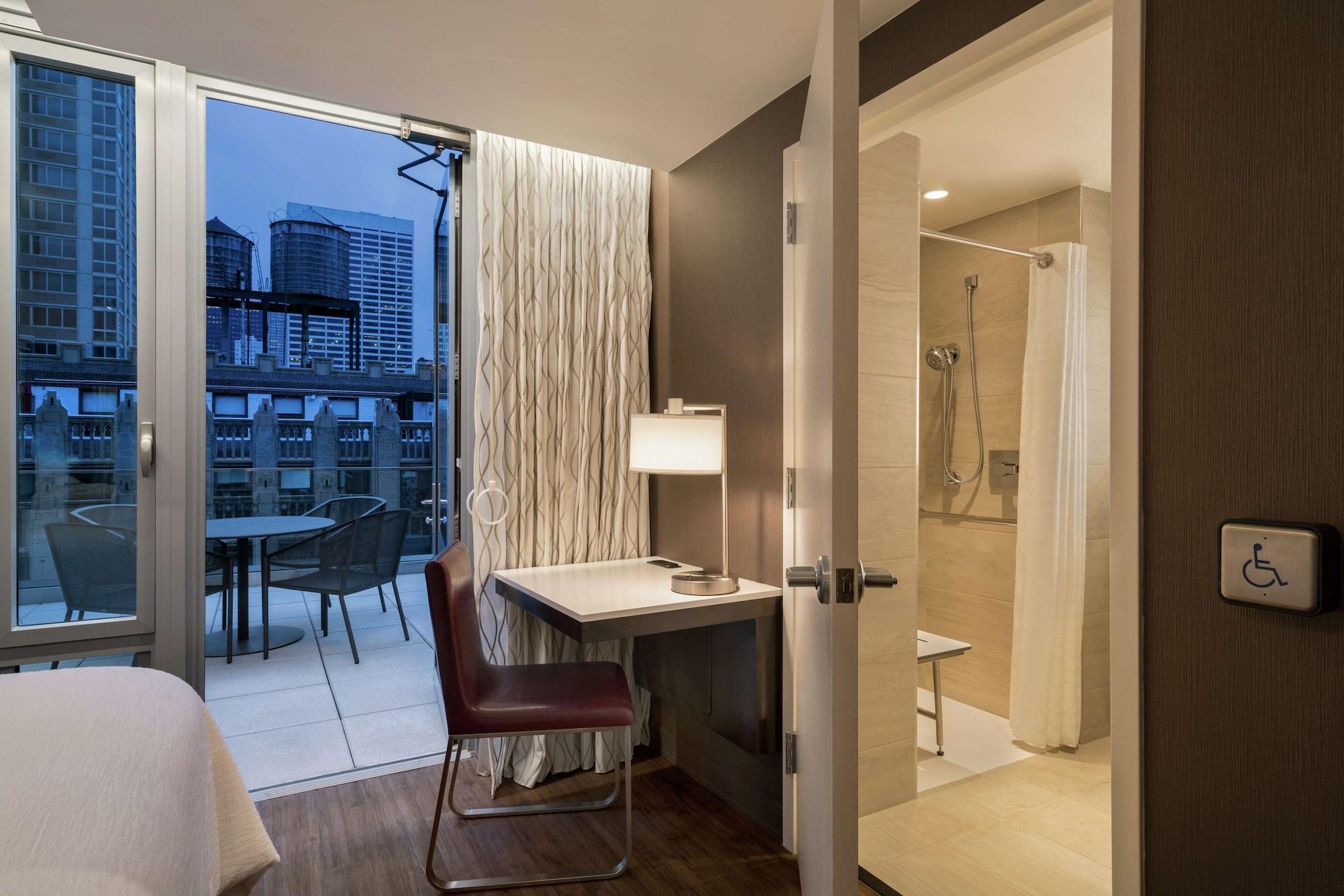 Hotel Embassy By Hilton Manhattan Times Square