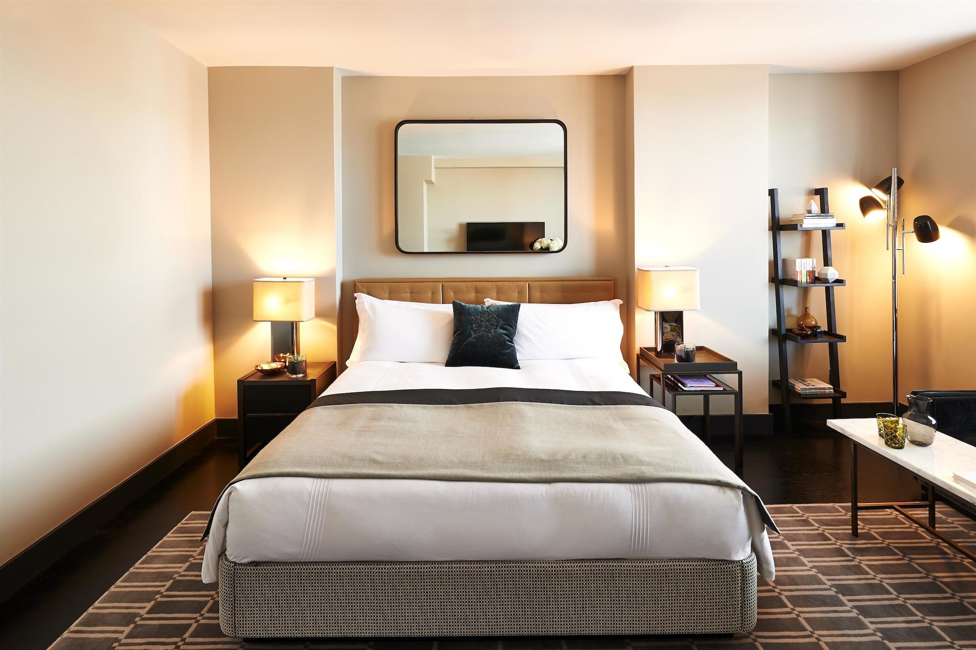 Sixty Soho Hotel 4*