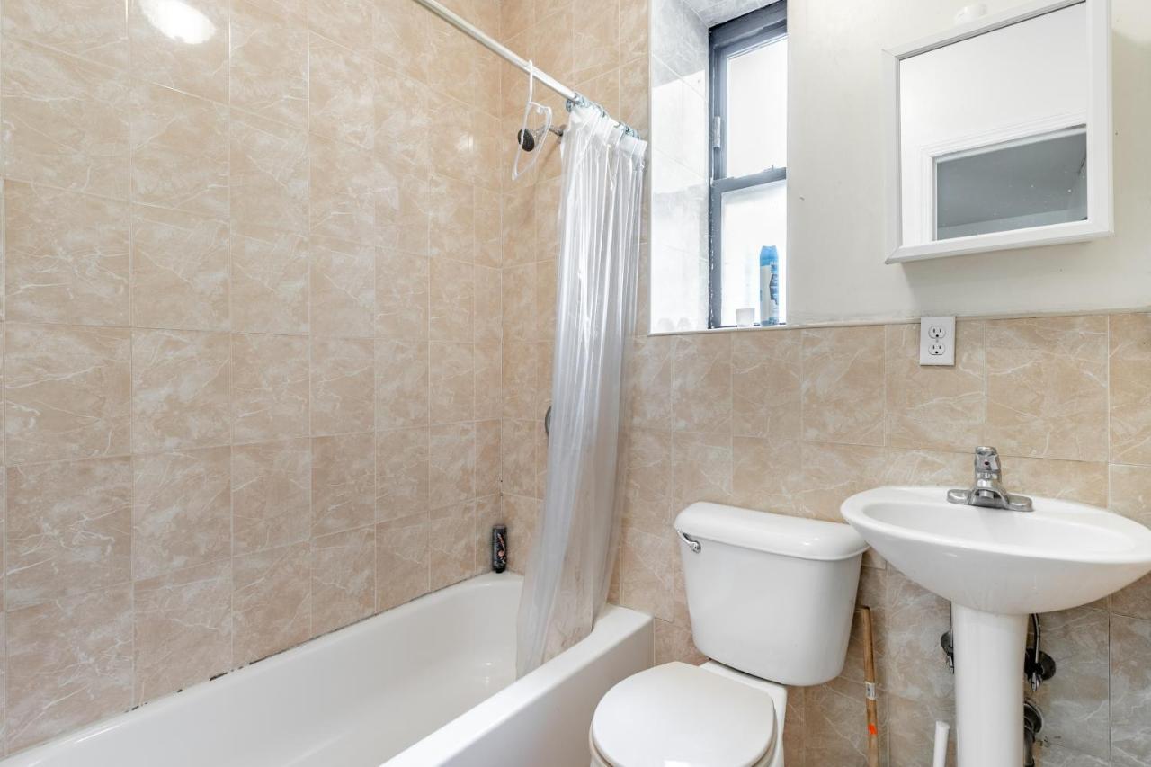 Montgomery Street * New York