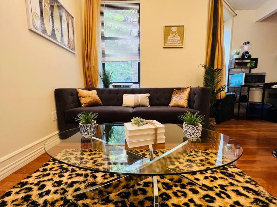 Park Plaza * New York