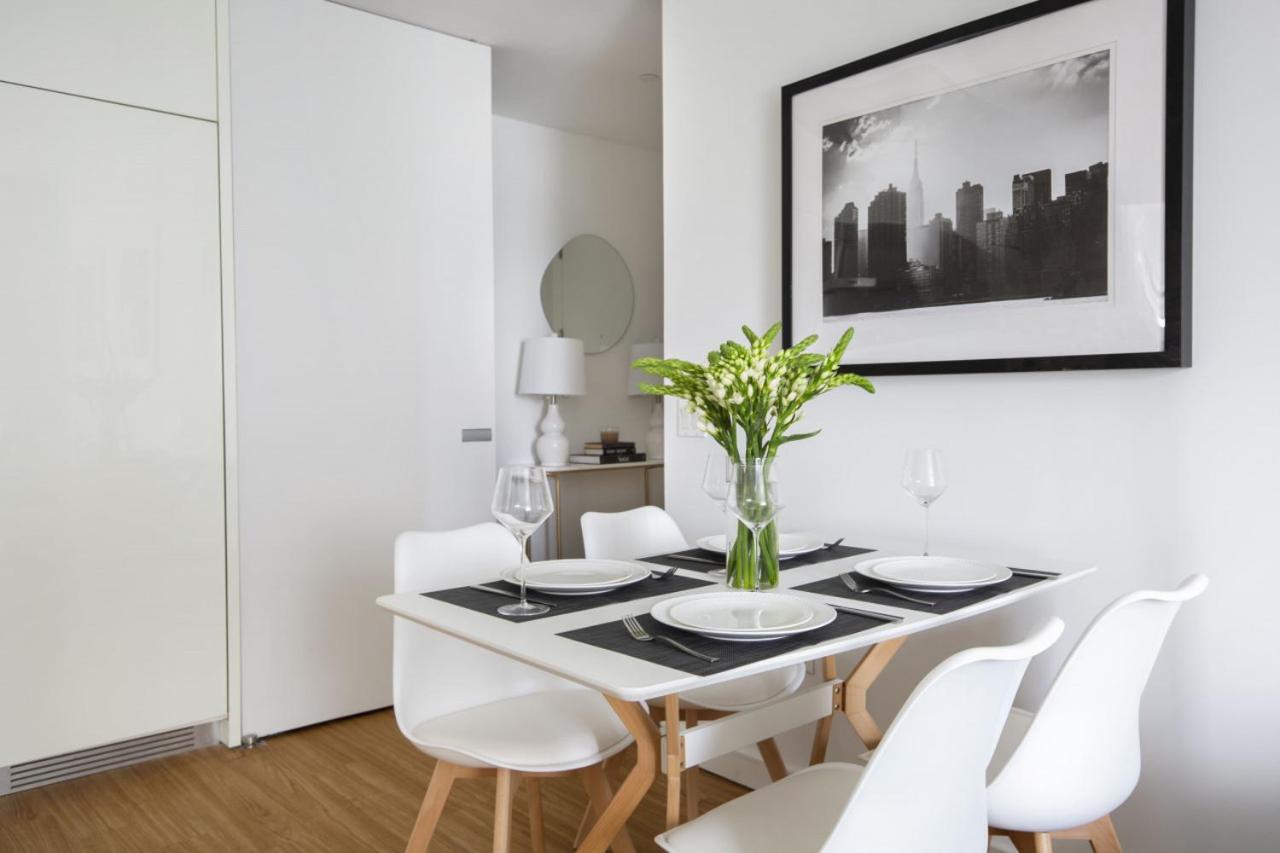 Beautiful 2bd Near Times Square Apartment New York