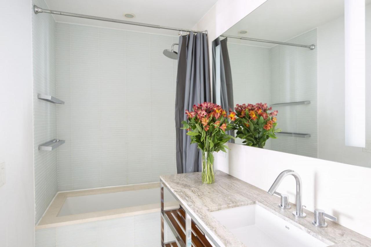 Modern 2bd In Midtown With Washer And Dryer In-unit Apartment