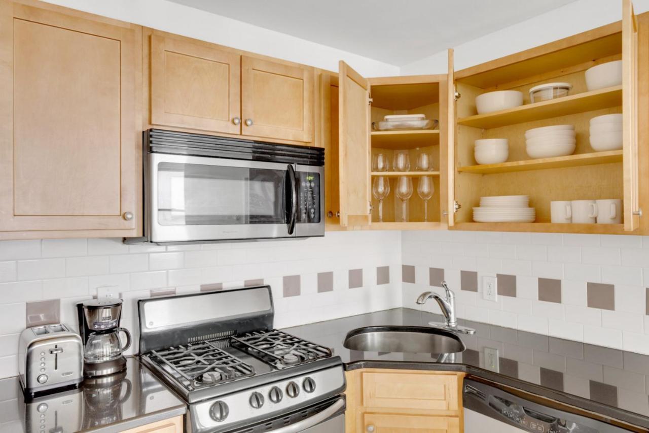 Chelsea 1br Short Nr High Line Subway Nyc-739 New York
