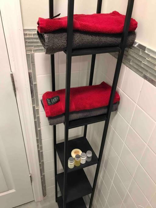 Brooklyn Luxury Spring Retreat With Private Outdoor Space