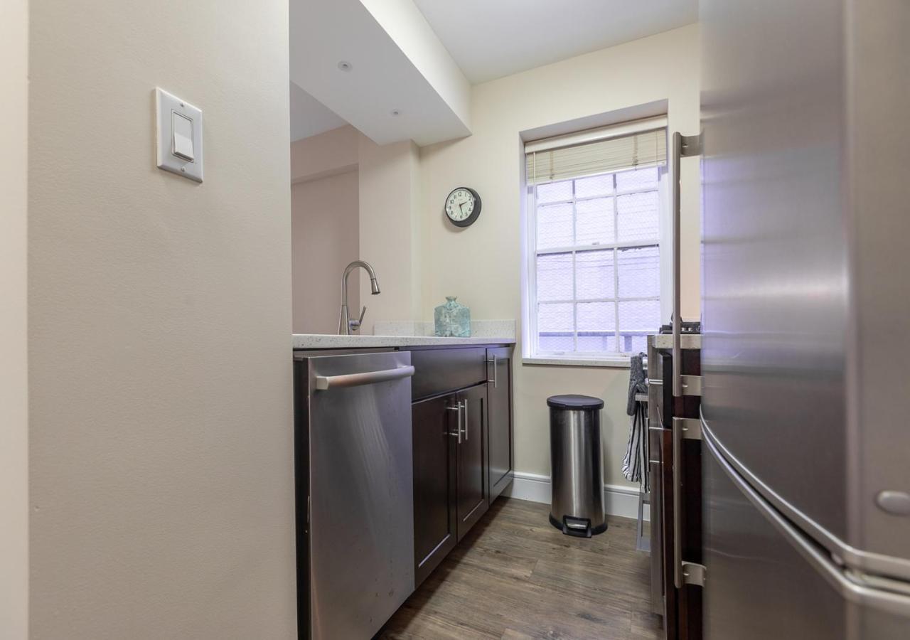 Apartment One Bedroom Elegant In