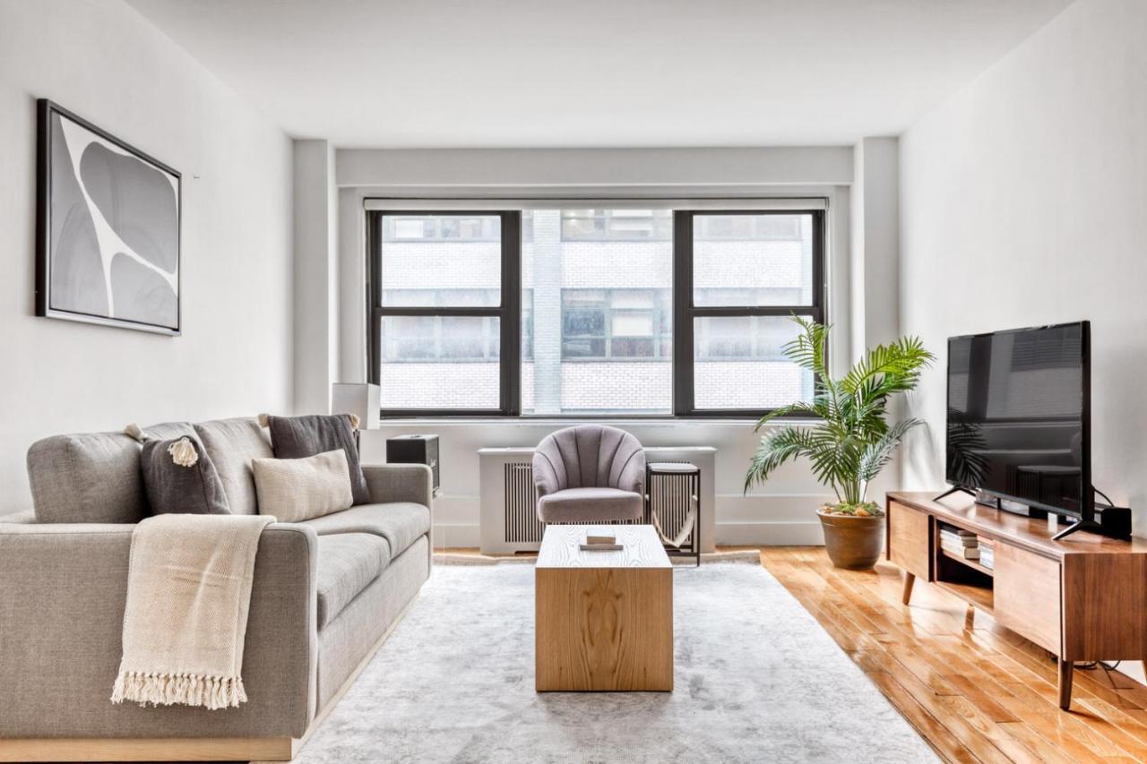 Midtown E 1br W Gym Doorman Nr The 6 Nyc-4 Apartment New York