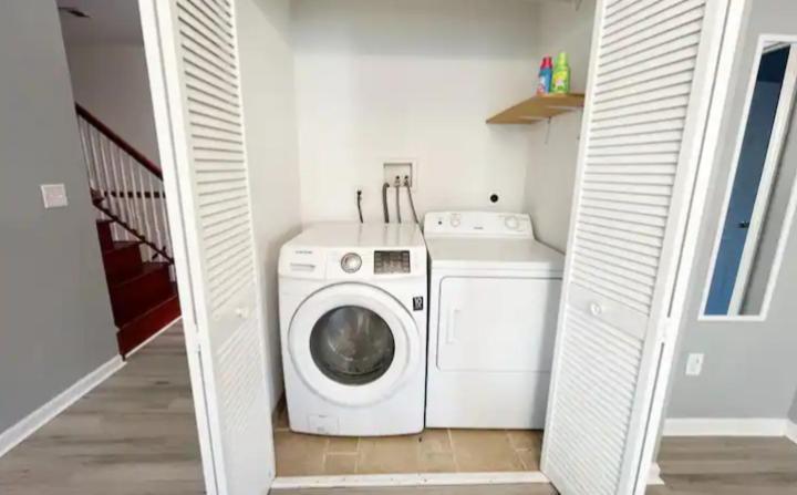 Apartment The Comfort Of Woodhaven New York