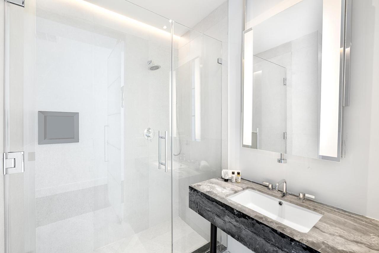 Nova Brooklyn Hotel 3*