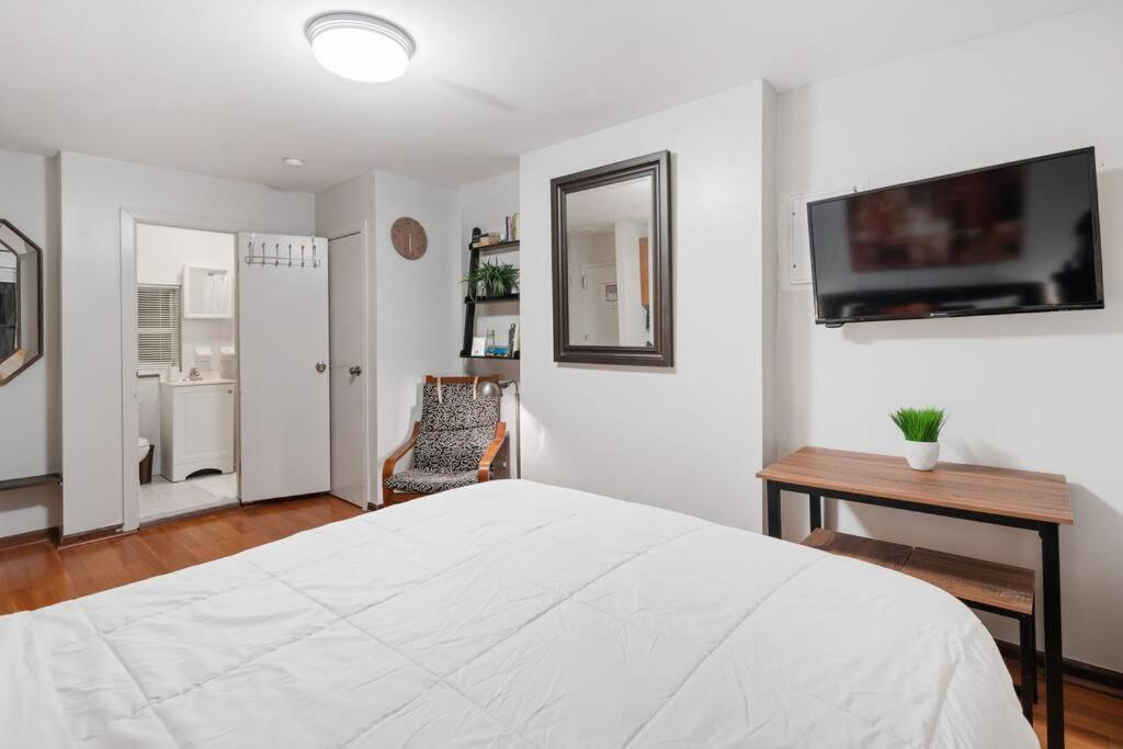 Great Location In Times Square Near Subway Appartement New York