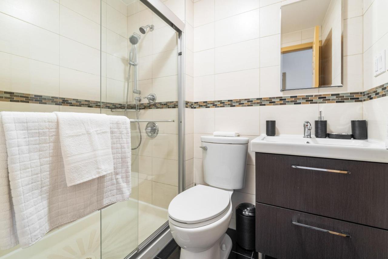 2br/2bath In Midtown East Apartment New York