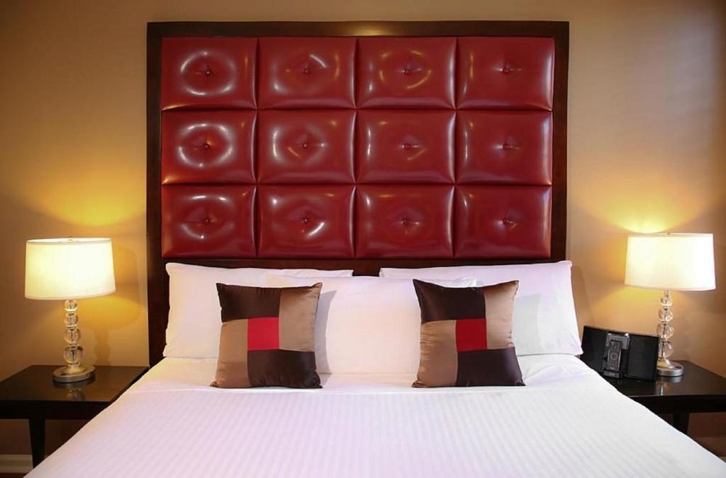 Belleclaire Park Hotel