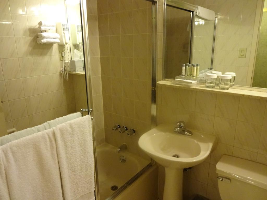 Travel - Midtown Manhattan Hotel New York