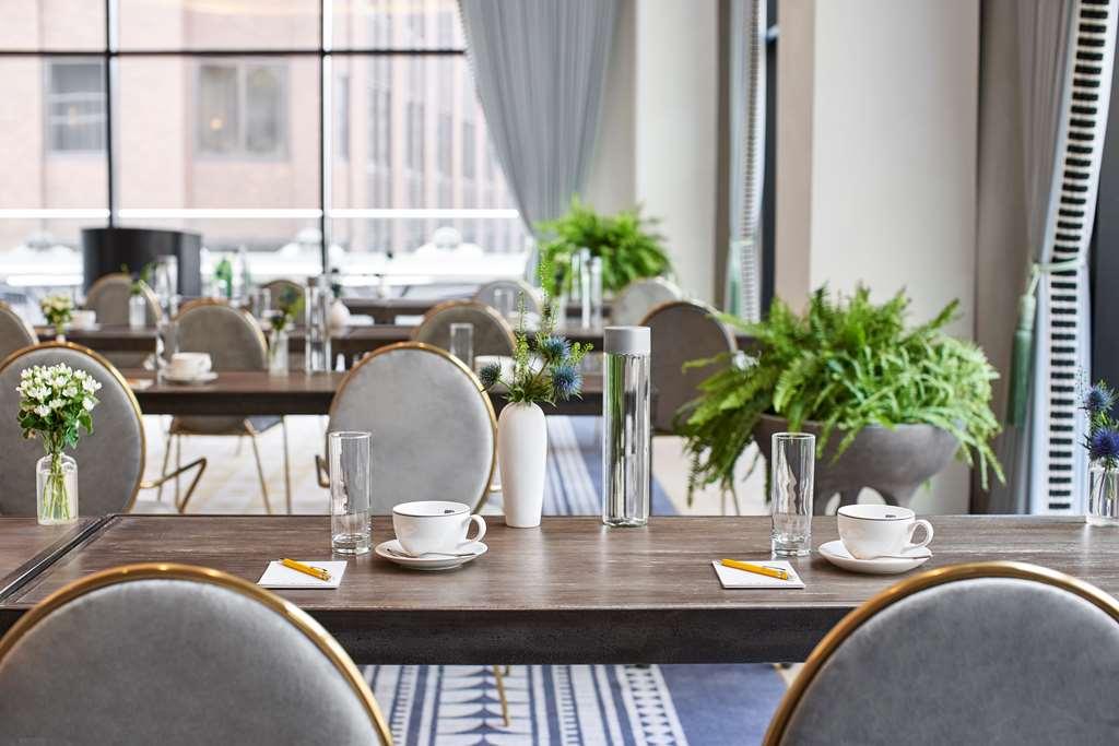 Hotel The Street By Suiteness New York
