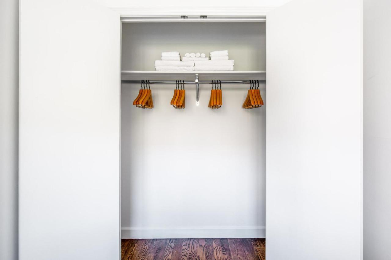 Uws 2br W Doorman Elevator Gym Nr Park Nyc-602 Apartment