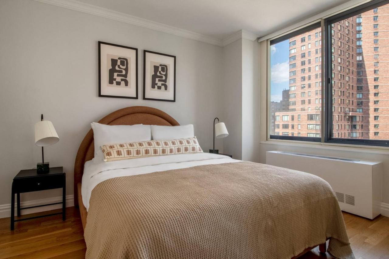 Midtown West 1br W Gym Nr Rockefeller Center Nyc-1218 Apartment *