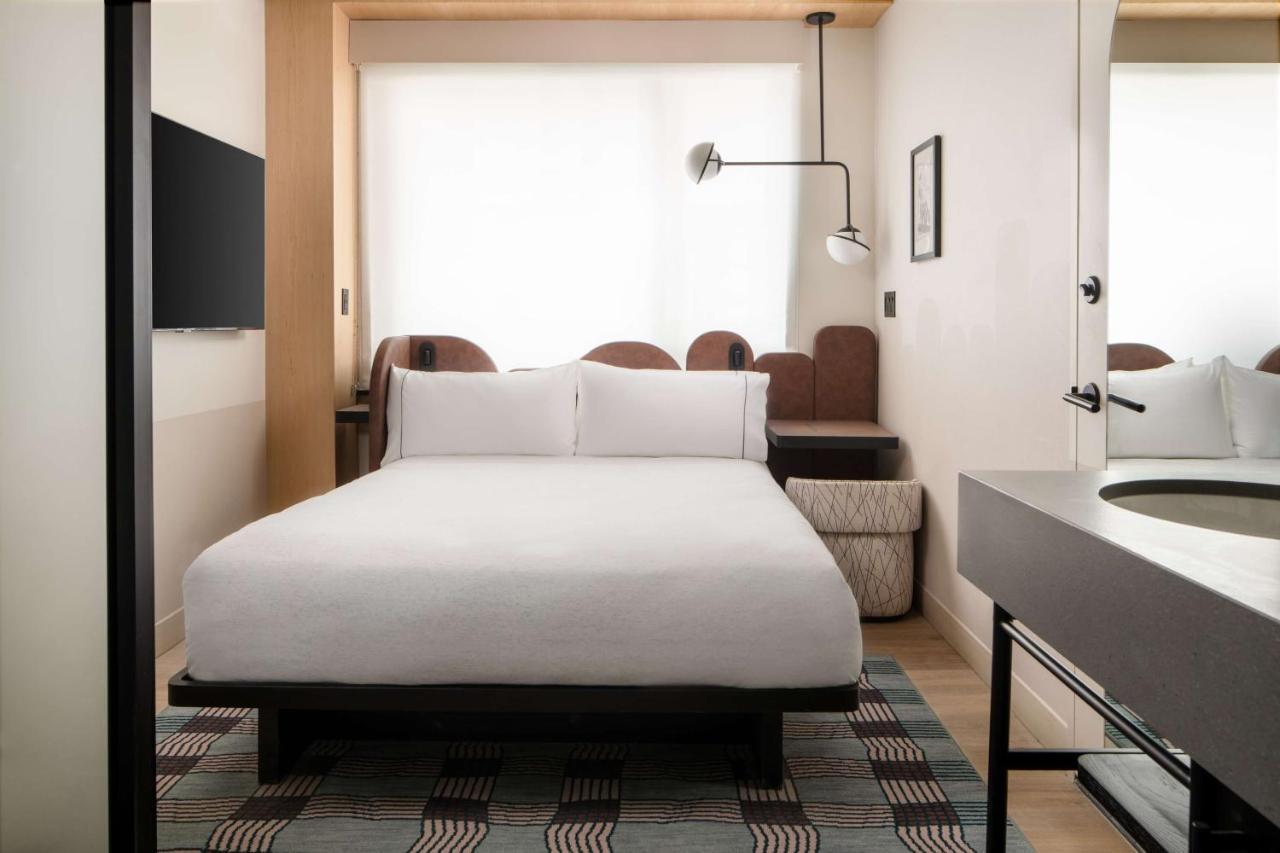 Motto By Hilton Times Square Hotel New York