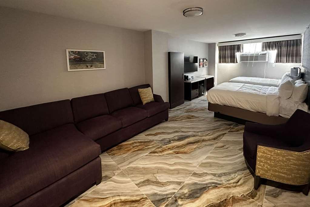 The Essence At Jfk Hotel 3*