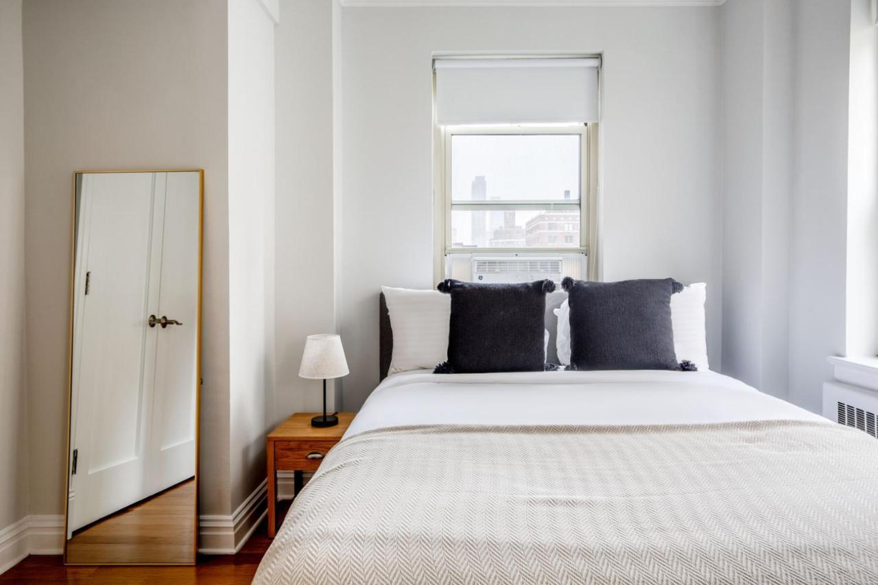 Murray Hill 1br W Elevator Gym Doorman Nyc-1239 New York