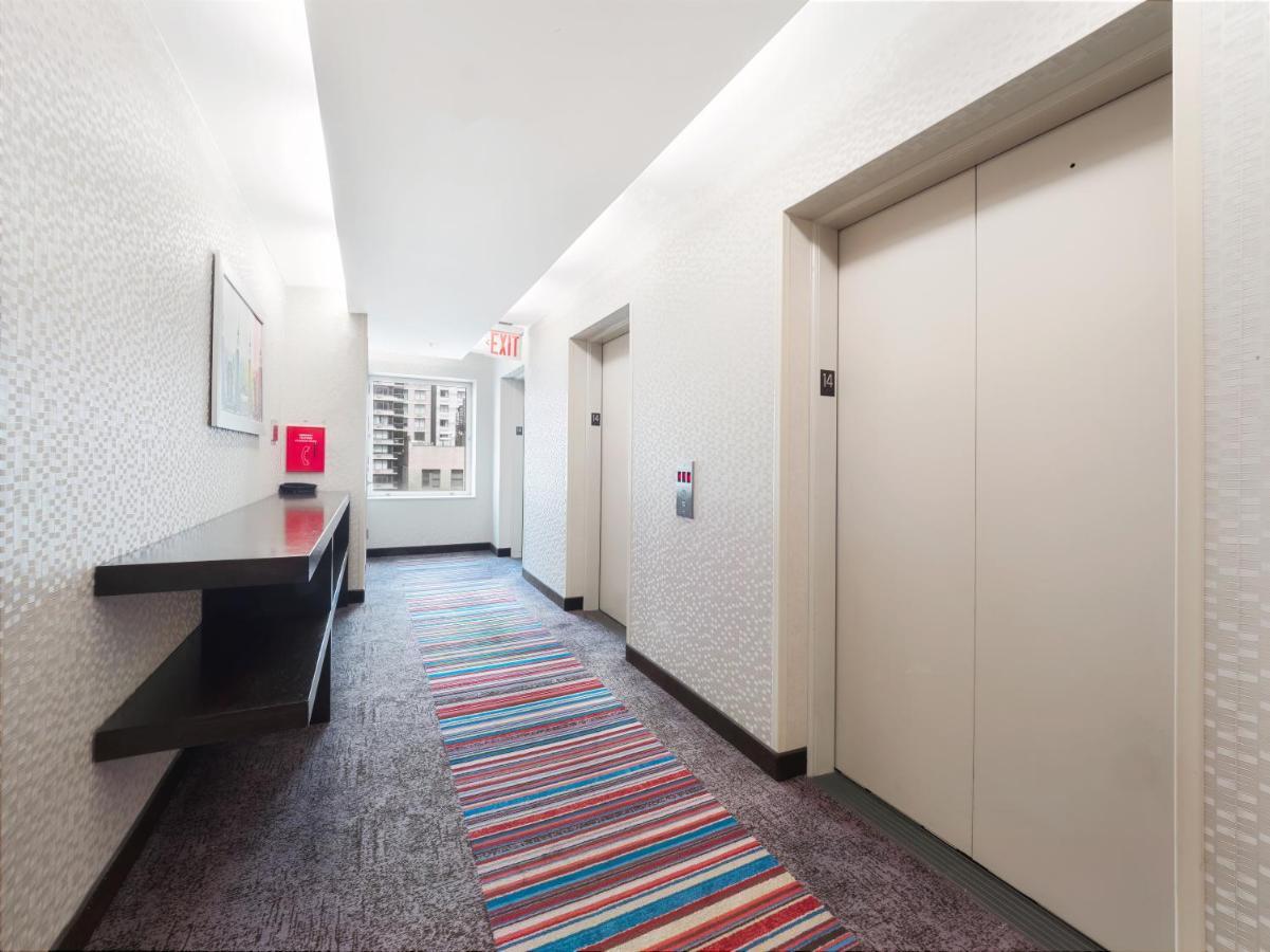 Courtyard By Marriott Manhattan/herald Square Hotel New York