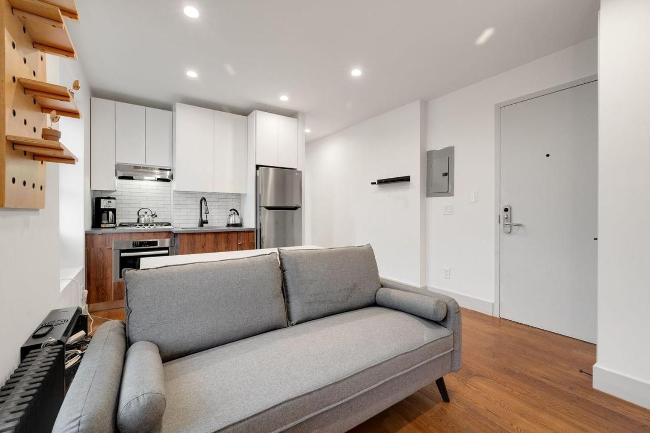 Apartment Furnished 523 East Village